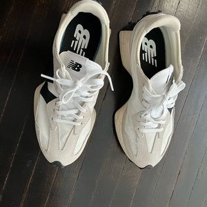 New Balance Women Sneaker